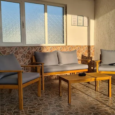 בית אירוח Tomis