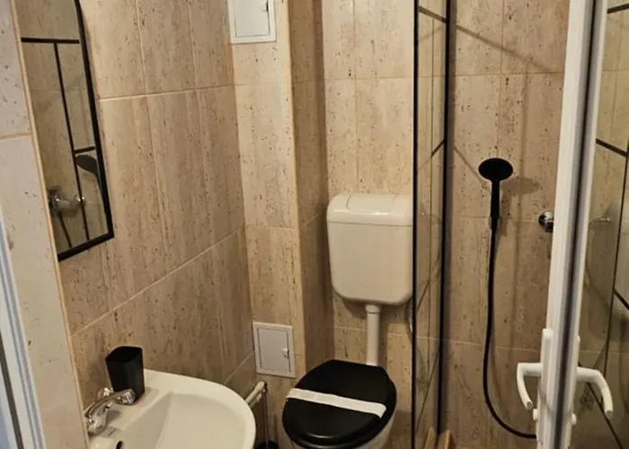 Tomis Quarto em Acomodações Particulares Costinesti