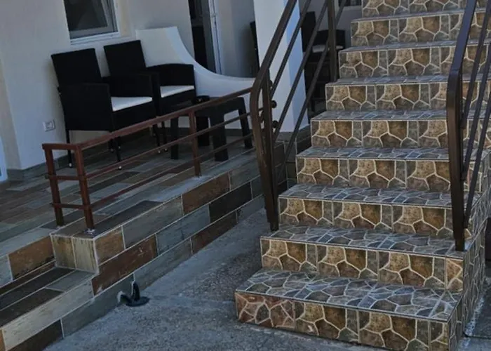 Quarto em Acomodações Particulares Tomis Costinesti