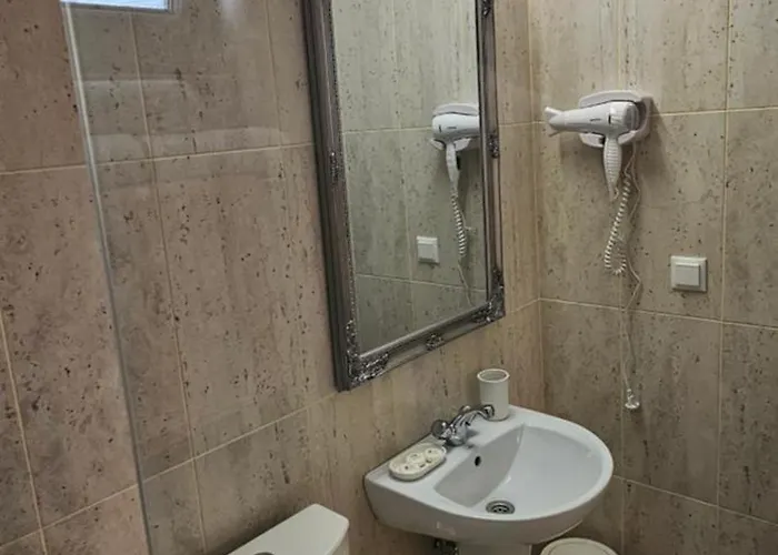 Tomis Quarto em Acomodações Particulares