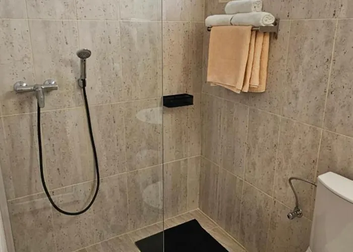 Quarto em Acomodações Particulares Tomis