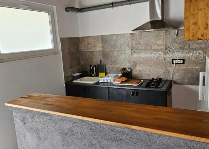 Tomis Quarto em Acomodações Particulares