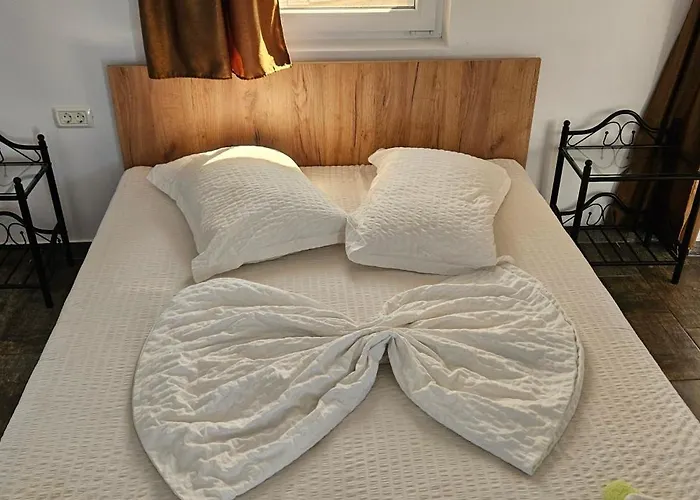 Tomis Quarto em Acomodações Particulares