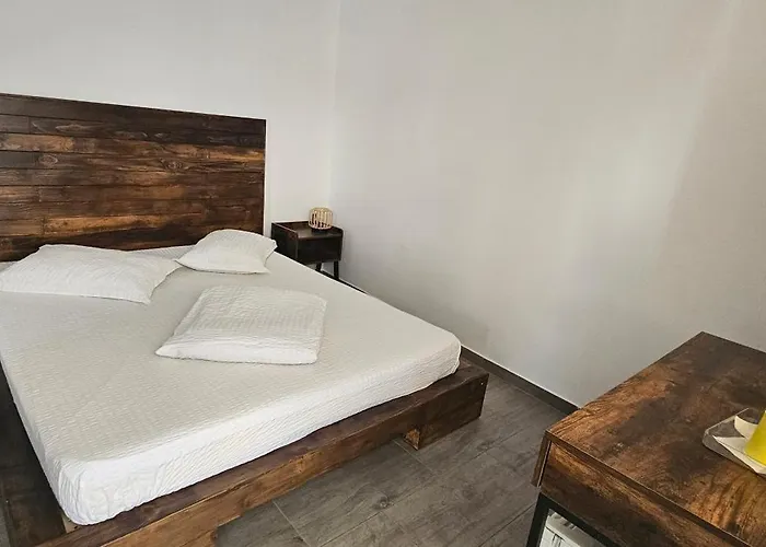 Tomis Quarto em Acomodações Particulares Costinesti