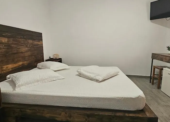 Quarto em Acomodações Particulares Tomis Costinesti